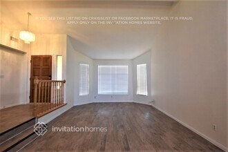 8244 Bermuda Beach Dr in Las Vegas, NV - Building Photo - Building Photo