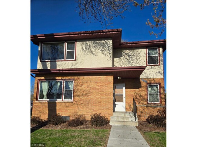 property at 3747 2nd St NE
