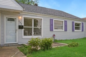 301 Sheridan Dr in New Castle, DE - Building Photo - Building Photo