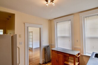 226 Jamaicaway, Unit 4 in Boston, MA - Building Photo - Building Photo