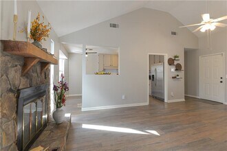 736 Regina Ct NW in Lawrenceville, GA - Building Photo - Building Photo