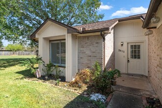 2915 Whetrock Ln in Sugar Land, TX - Building Photo - Building Photo