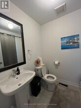 21 Globemaster Ln in Richmond Hill, ON - Building Photo - Building Photo