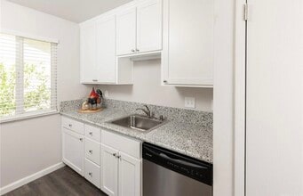 1353 Nord Ave, Unit 1353 Nord Avenue Chico Ca in Chico, CA - Building Photo - Building Photo