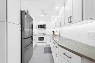 3215 S Ocean Blvd, Unit 508 in Highland Beach, FL - Building Photo - Building Photo