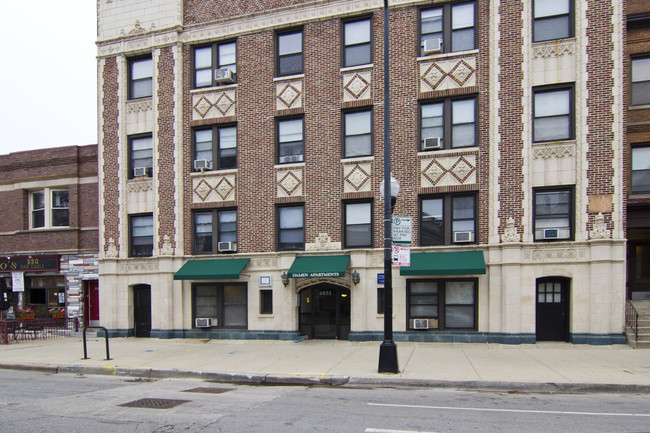 Damen Apartments in Chicago, IL - Building Photo - Building Photo