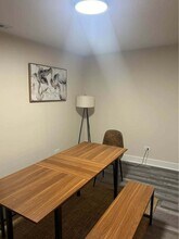 2344 S Ridgeway Ave, Unit 2nd Floor Unit in Chicago, IL - Building Photo - Building Photo