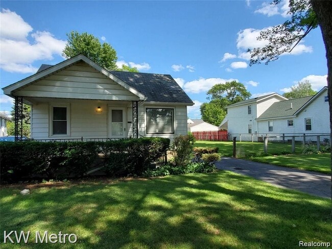 property at 27096 Hampden St