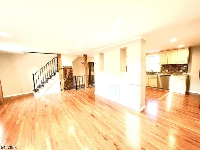 54 Carey Rd in Roxbury Township, NJ - Building Photo - Building Photo
