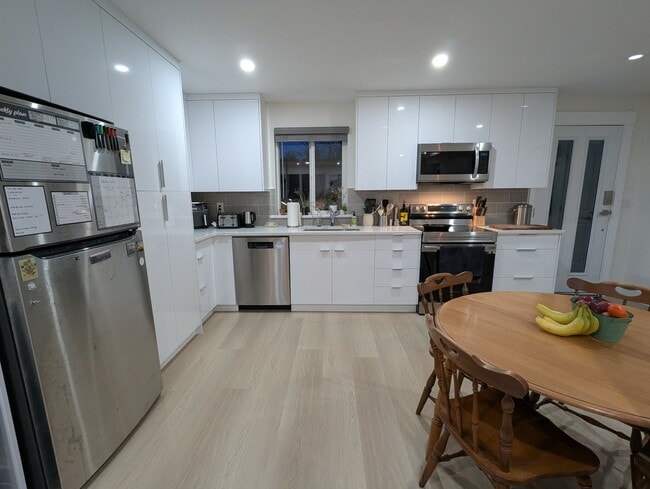 35676 Ledgeview Dr in Abbotsford, BC - Building Photo - Building Photo