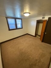 110 E Rosser Ave in Bismarck, ND - Building Photo - Building Photo