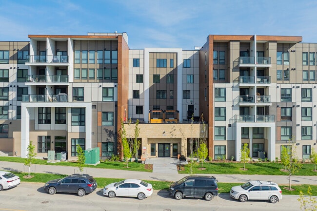 Skyway Apartments