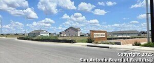 1635 Knoll Rdg in New Braunfels, TX - Building Photo