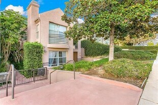 1652 Reed Ave, Unit #1 in San Diego, CA - Building Photo