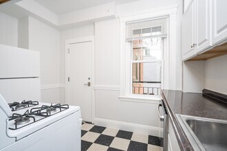 20 Forest St, Unit 22 in Cambridge, MA - Building Photo - Building Photo