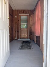 151 Weaver St, Unit 2 in Winooski, VT - Foto de edificio - Building Photo