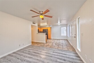 3058 Tarpon in Las Vegas, NV - Building Photo - Building Photo
