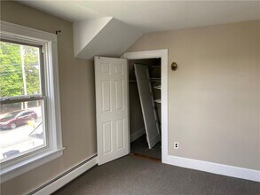1620 Smith St in North Providence, RI - Building Photo - Building Photo