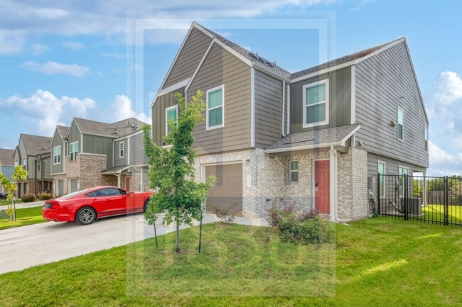 7212 Sparkling Light Dr in Austin, TX - Building Photo - Building Photo