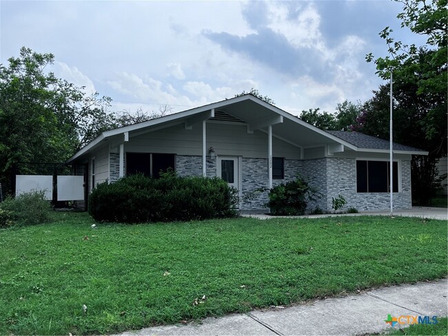 1202 Stephen St in Killeen, TX - Foto de edificio - Building Photo