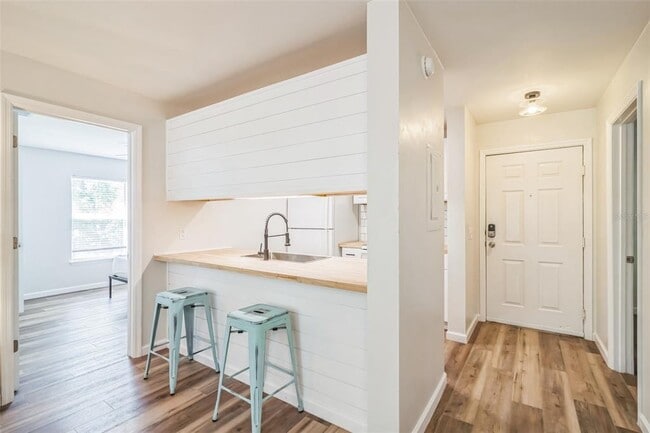 3800 SW 20th Ave in Gainesville, FL - Foto de edificio - Building Photo