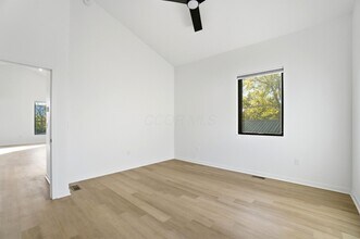 33 N Blacksmith Ln in Dublin, OH - Building Photo - Building Photo