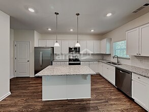 65 Shelby Ct in Dallas, GA - Building Photo - Building Photo