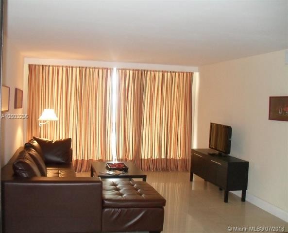 5161 Collins Ave-Unit -1101 in Miami, FL - Foto de edificio