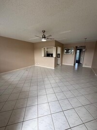 79 Preston Way in Boca Raton, FL - Building Photo - Building Photo