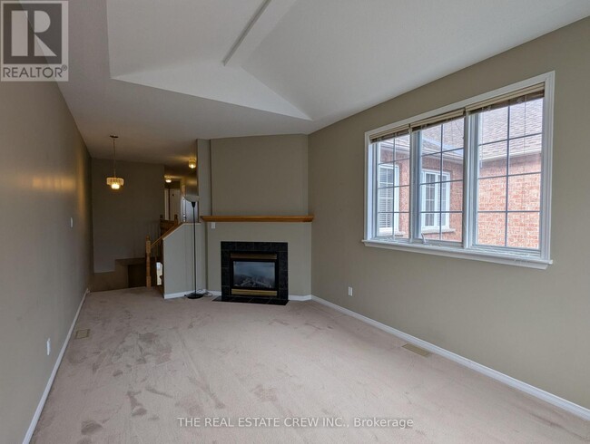 964 Goose River Ave in Ottawa, ON - Building Photo - Building Photo