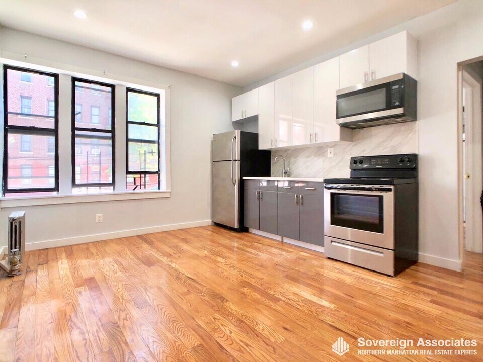 518 W 204th St, Unit 6 in New York, NY - Building Photo