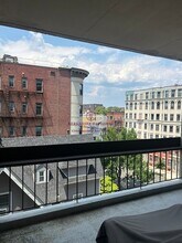 872 Massachusetts Ave, Unit 503 in Cambridge, MA - Foto de edificio - Building Photo