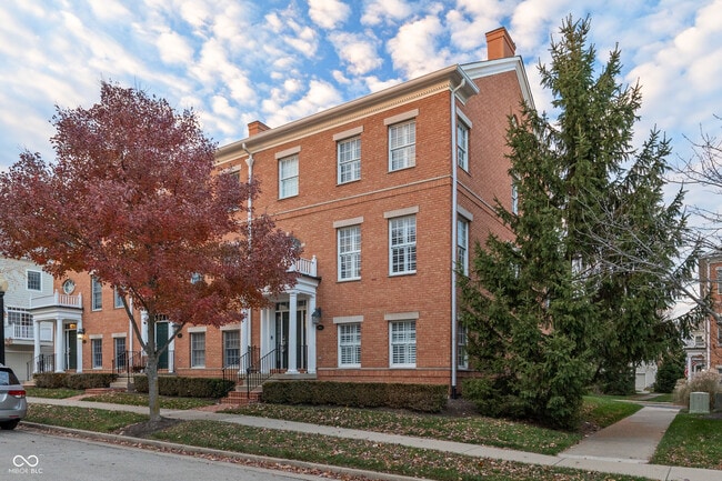 property at 2068 Broughton St