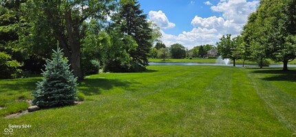 9628 Summerlakes Dr in Carmel, IN - Building Photo - Building Photo