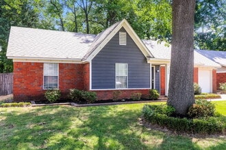 5930 Garden Ridge Dr in Millington, TN - Building Photo - Building Photo