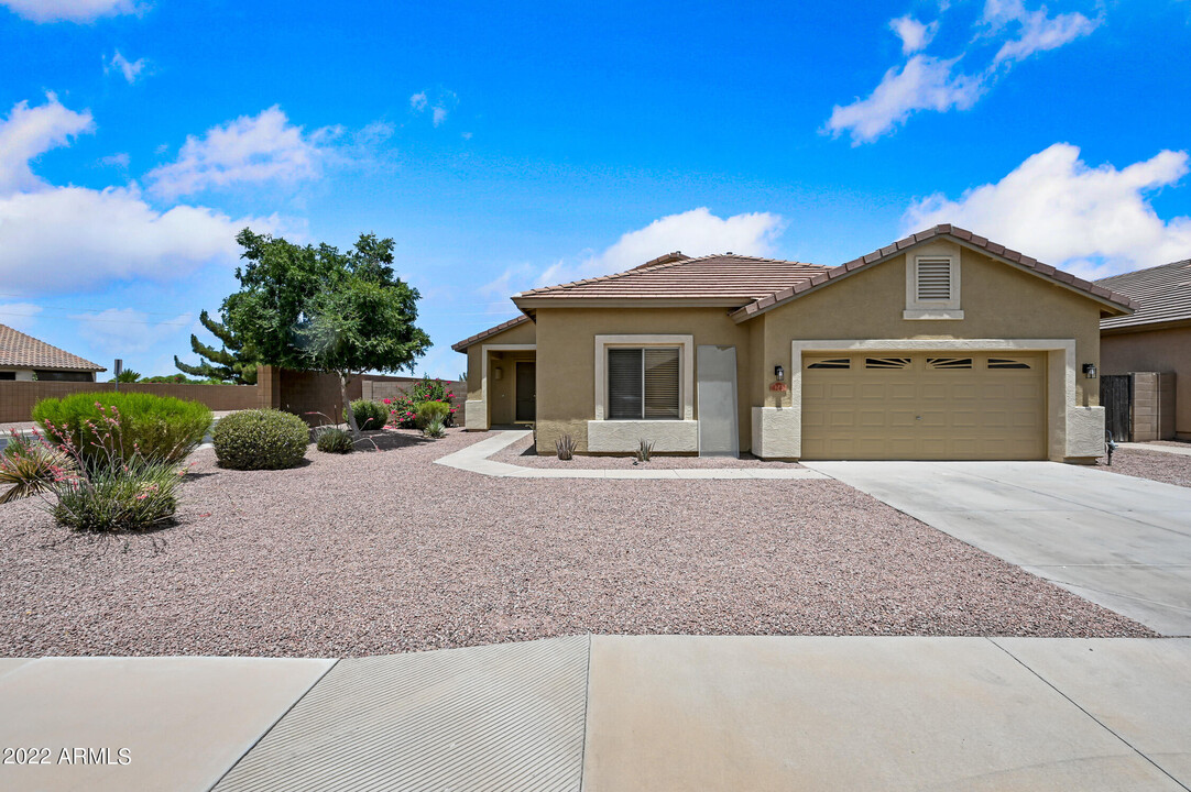 4240 E Augusta Ave in Chandler, AZ - Building Photo