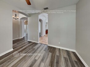 5109 Clover Mist Dr in Apollo Beach, FL - Building Photo - Building Photo