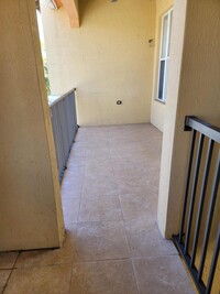 3557 Forest Hill Blvd in Palm Springs, FL - Building Photo - Building Photo