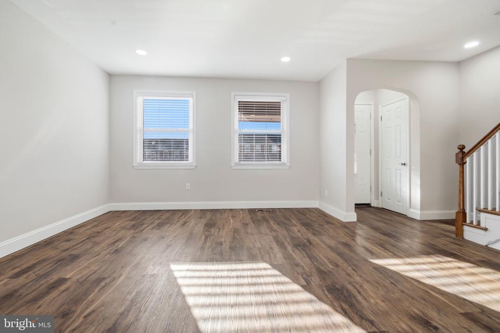 3426 Parklawn Ave in Baltimore, MD - Building Photo