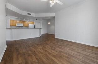 405 S Villa San Marco Dr, Unit 303 in St. Augustine, FL - Building Photo