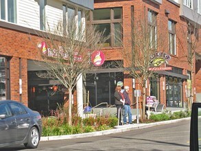 The Greenlake Condominium in Seattle, WA - Foto de edificio - Building Photo