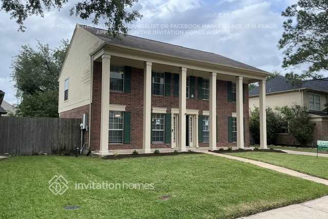 property at 2010 Dublin Dr