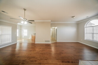 1684 Crossing Dr in Horn Lake, MS - Building Photo - Building Photo