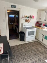 112 Webster Ave, Unit 112 Webster Avenue 2nd fl in Downingtown, PA - Foto de edificio - Building Photo