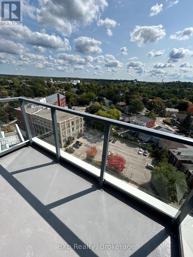 93 Arthur St S in Guelph, ON - Building Photo - Building Photo