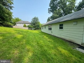8905 Frederick Rd in Ellicott City, MD - Building Photo - Building Photo