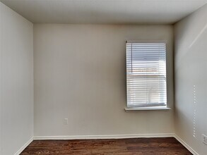 3427 Apache Meadows Drive in Baytown, TX - Building Photo - Building Photo