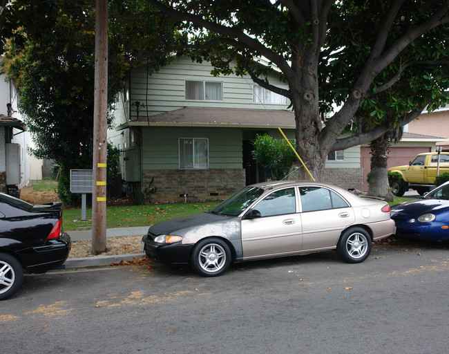 530 Columbia Ave in Sunnyvale, CA - Building Photo - Building Photo