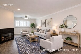 22321 Victory Blvd in Los Angeles, CA - Building Photo