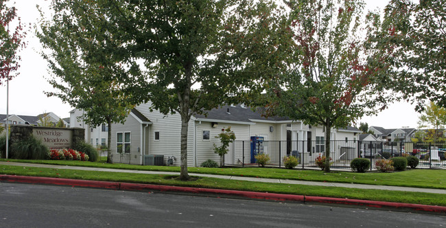 Westridge Meadows in Portland, OR - Foto de edificio - Building Photo